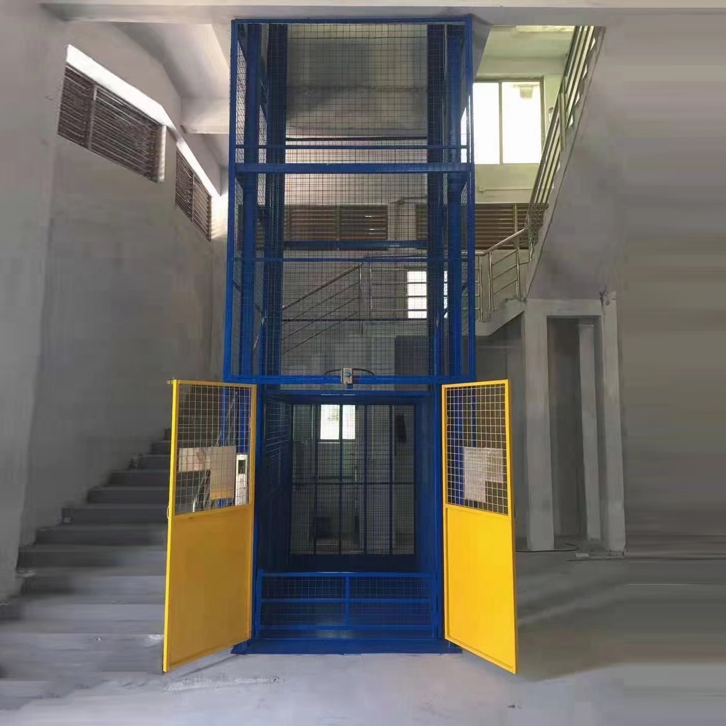 液壓升降機的升降速度是(shì)多少(shǎo)？