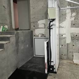 無障礙升降平(píng)台